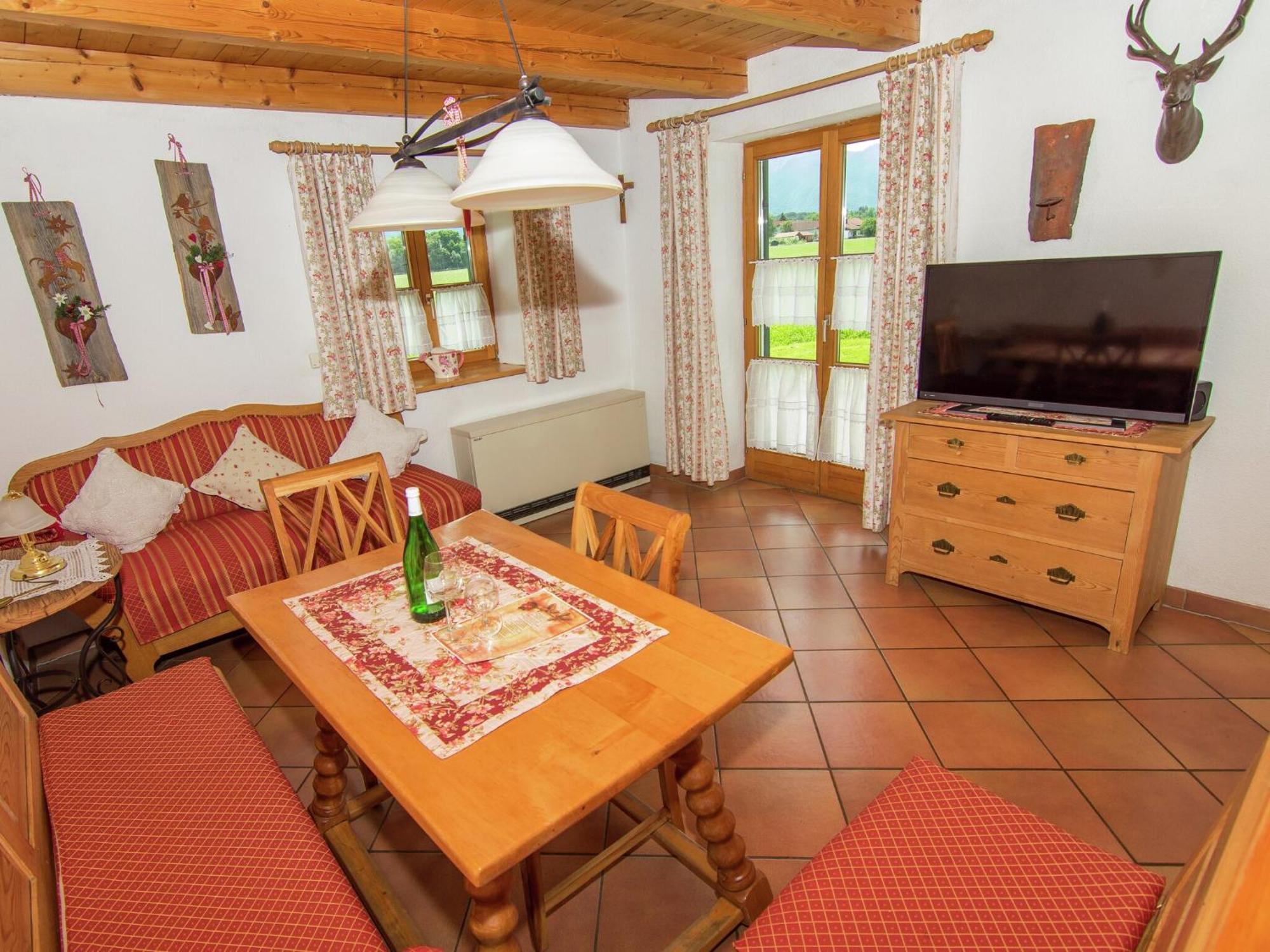 Alluring Holiday Home In Ubersee With Whirlpool Eksteriør billede