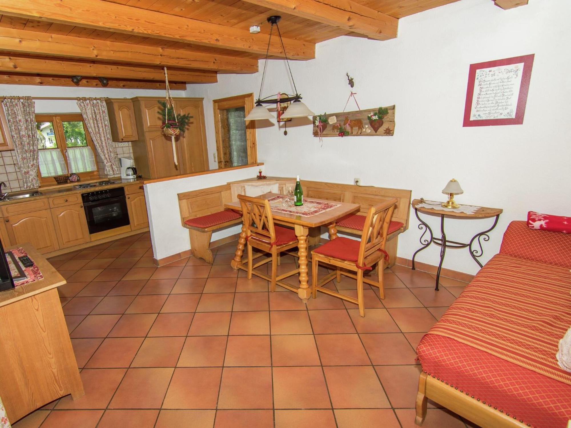 Alluring Holiday Home In Ubersee With Whirlpool Eksteriør billede