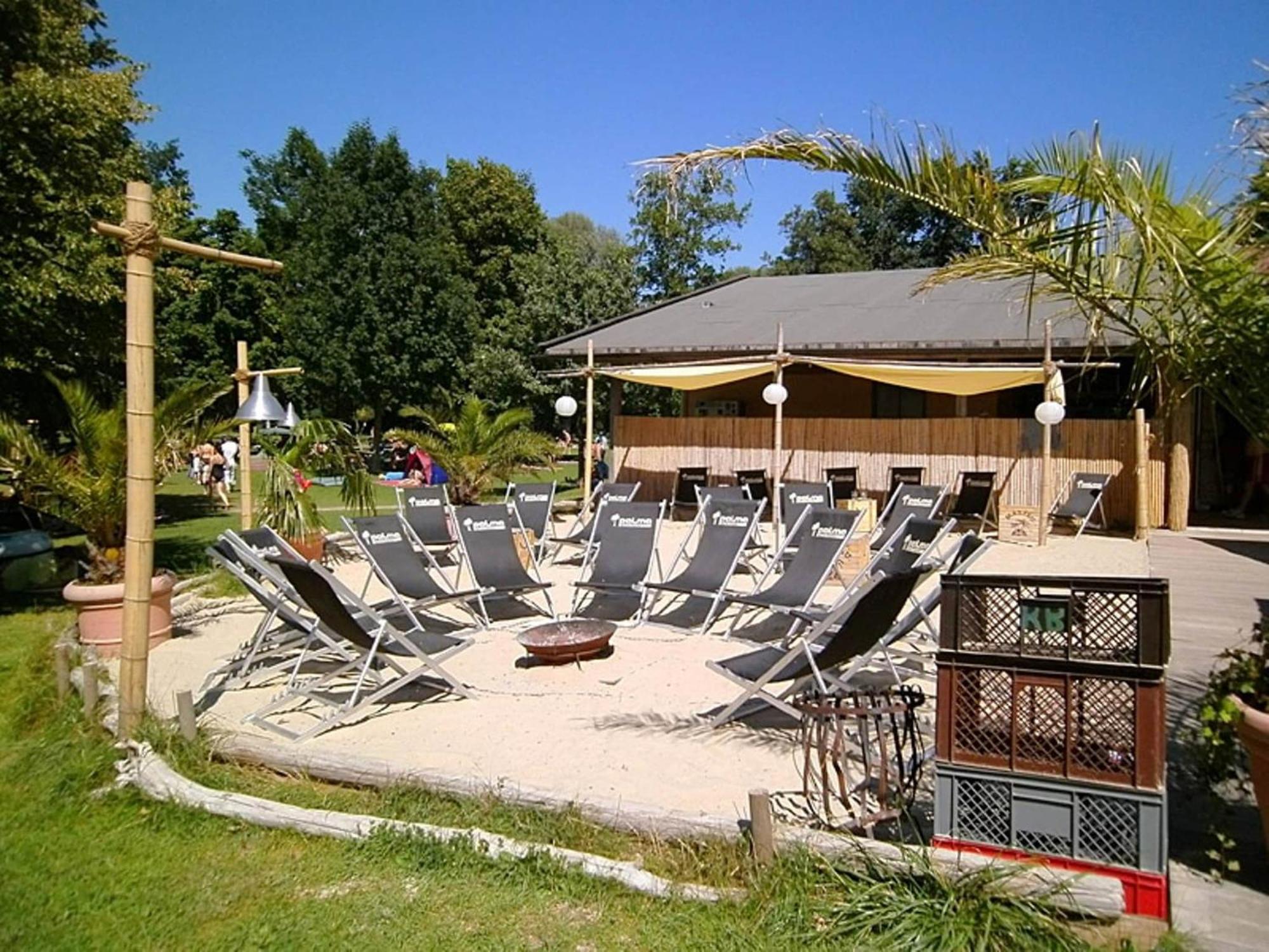 Alluring Holiday Home In Ubersee With Whirlpool Eksteriør billede