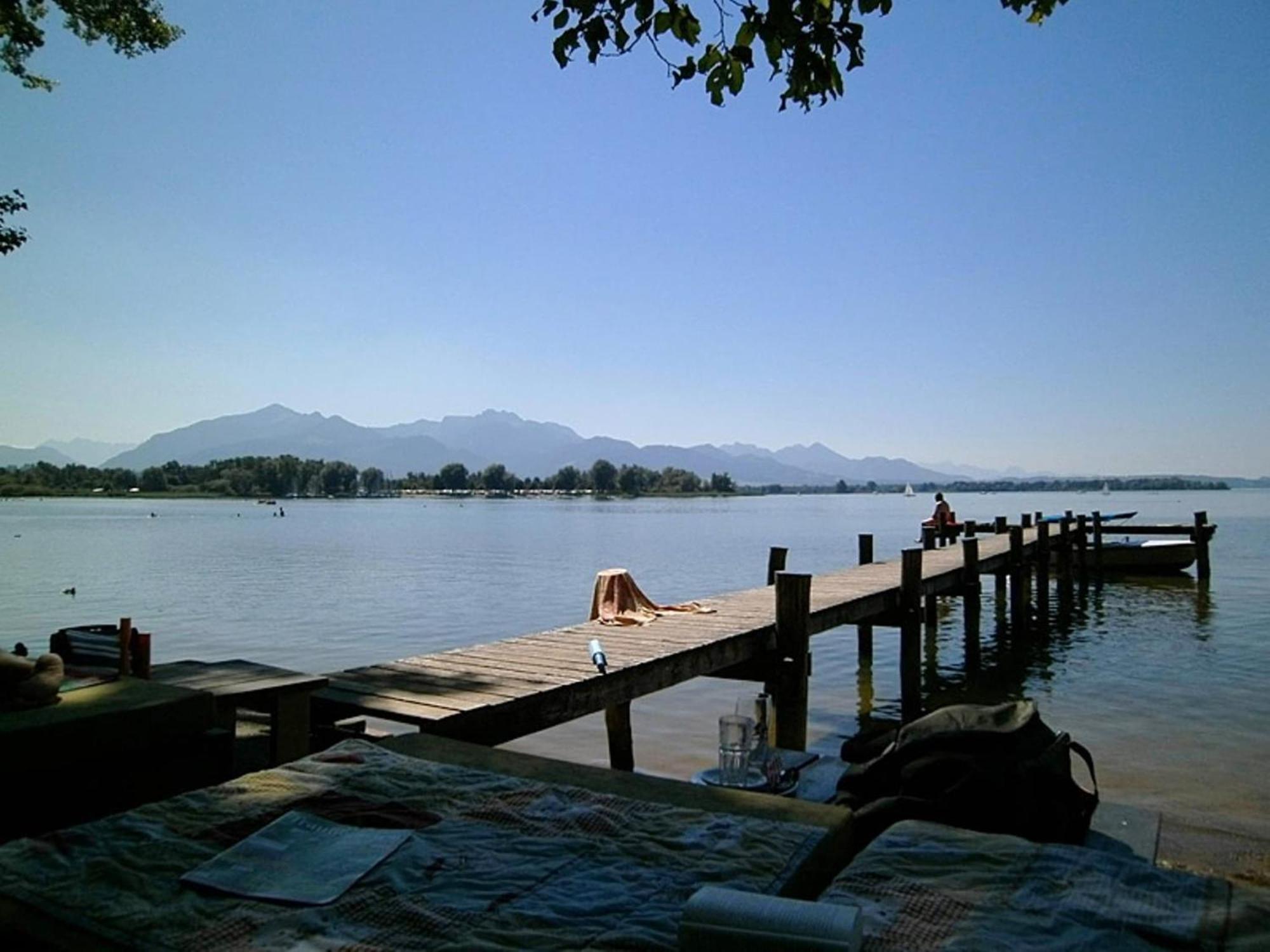 Alluring Holiday Home In Ubersee With Whirlpool Eksteriør billede
