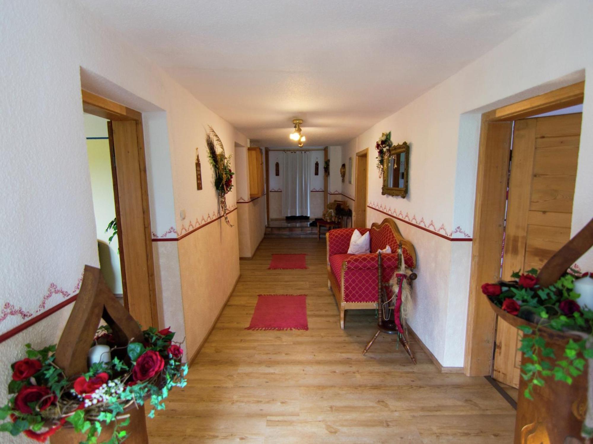 Alluring Holiday Home In Ubersee With Whirlpool Eksteriør billede