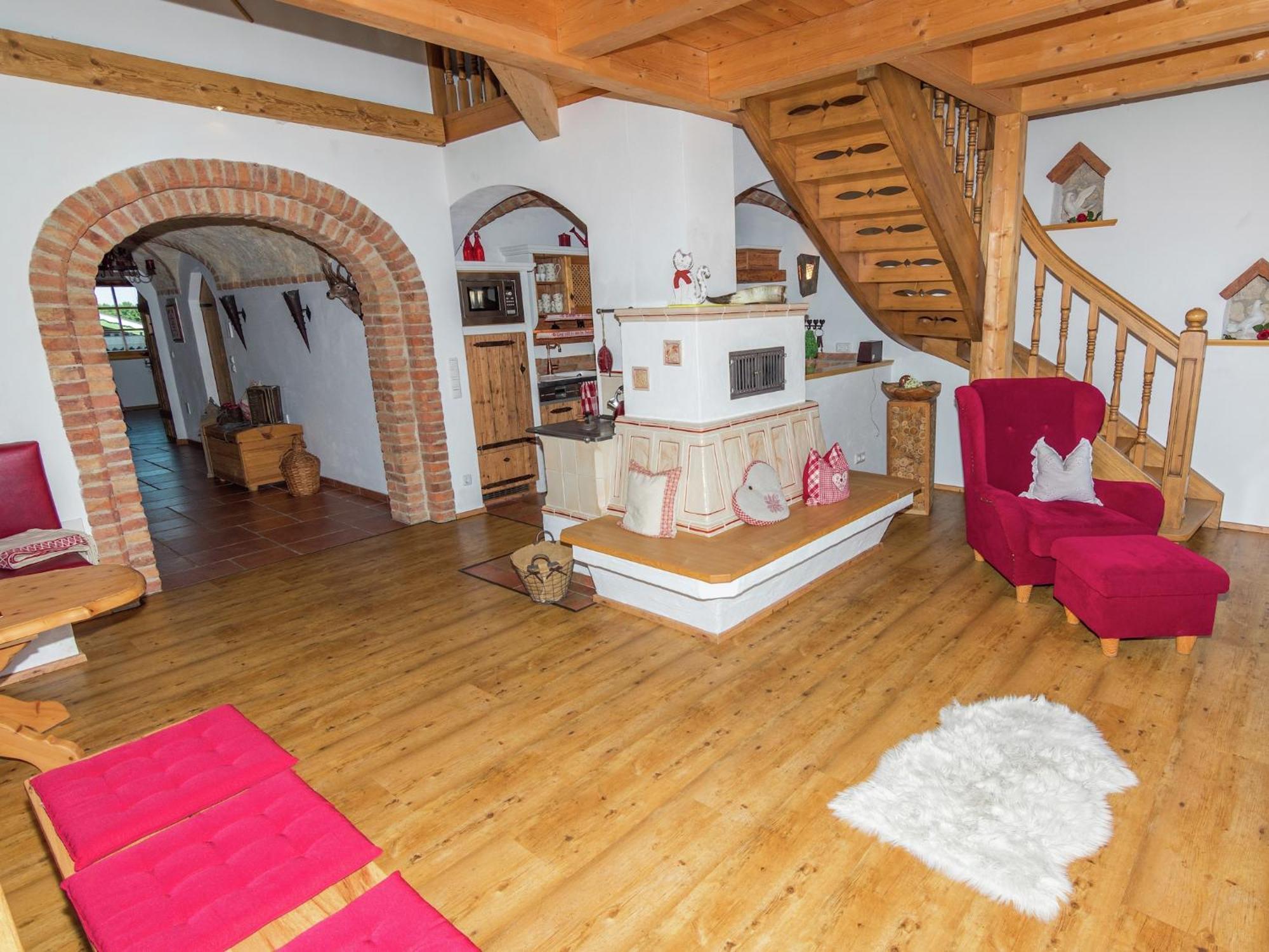 Alluring Holiday Home In Ubersee With Whirlpool Eksteriør billede